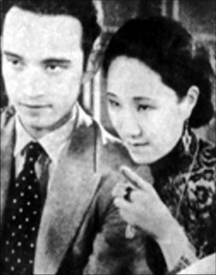 《歌女红牡丹》剧照