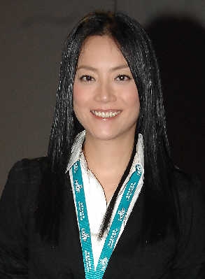  霍汶希 :我手下的艺人都比较年轻