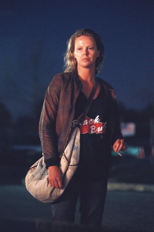 女魔头/Monster(2003) 电影图片 剧照 #01 大图 600X903
