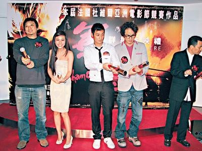 余文乐、刘心悠及吴镇宇前晚出席《军鸡》首映礼。